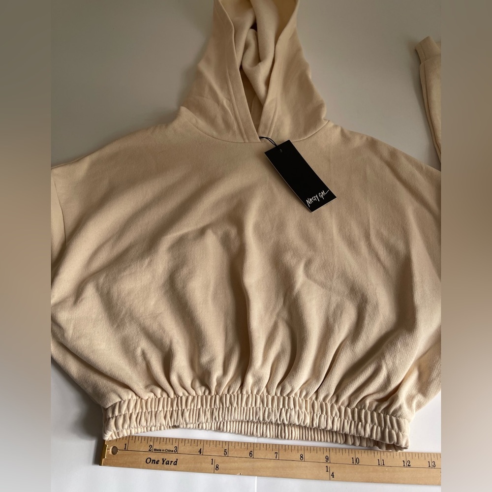 Cropped Cream Hoodie By‎ Nastygal 0 - Picture 5 of 8